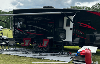 2016 Winnebago Spyder Toy Hauler  (DELIVERY ONLY)