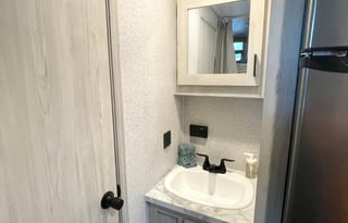 2022 EAST TO WEST Della Terra 250BH