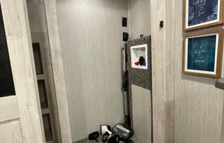 2022 Sandpiper Luxury 388BHRD