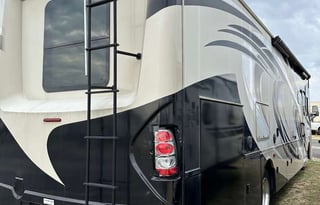 2016 Thor Miramar 34.2 REDUCED PRICING!