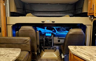 2019 Thor motor coach challenger 37tb