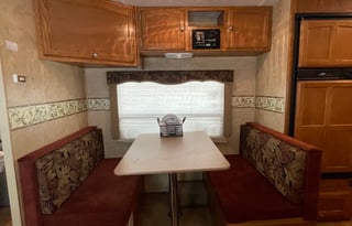 2009  Dutchman RV  25CGS