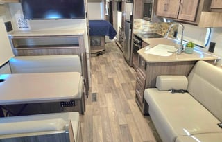 Winnebago Sunstar 29V