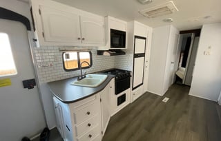 2024 REMODEL SUPER SLEEPER Jayco 32BHDS