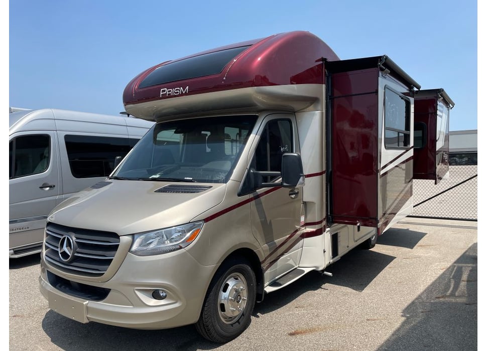 Class C Motor Home rentals in Waterloo