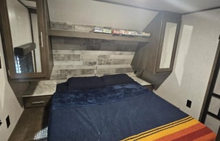 Spacious 2021 Coleman bunkhouse