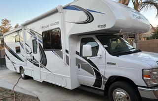 2021 Thor Motor Coach Four Winds 30D