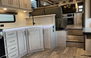 Hamilton’s Hangout-Kid & Pet Approved