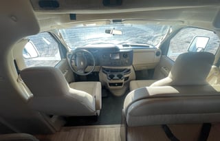 Comfy 2020 Thor 30’ Freedom Elite Bunkhouse