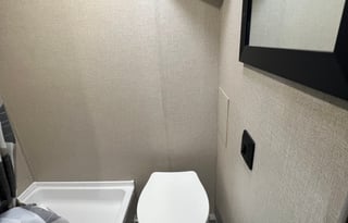 Forest River Aurora 16BHX, Small and lightweight