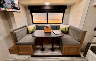 Modern Family Adventure: 2025 Jayco Baja 197MBW