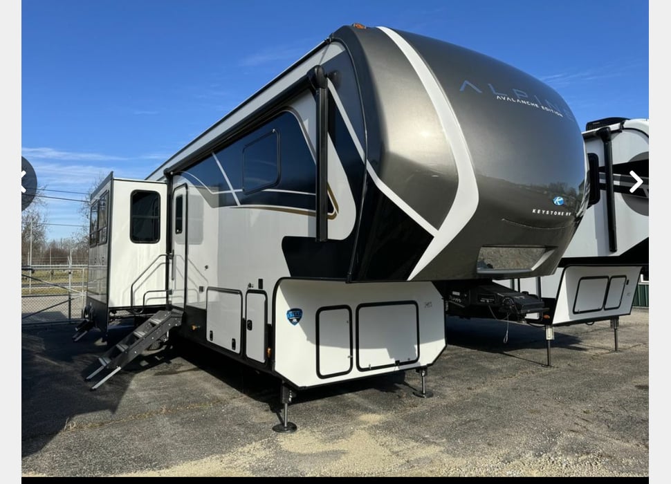 Fifth Wheel rentals in Bryson City