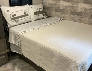 Keystone RV Springdale Mini 1800BH