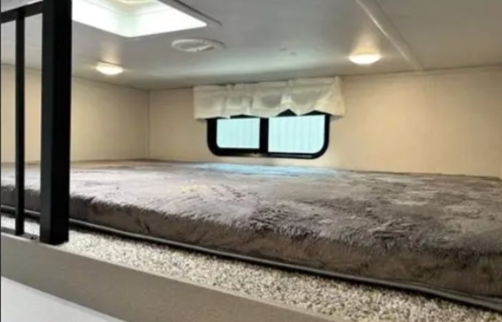 loft over the mid bedroom