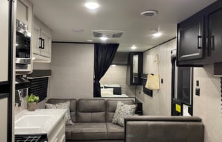 Like New: Bunked RV w/ Solar Sleeps 10