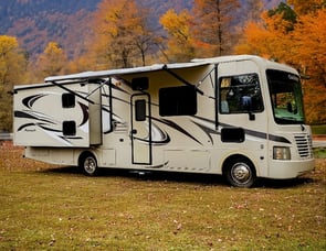 Coachmen RV Pursuit 33 BH