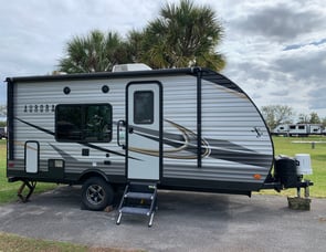 Forest River RV Aurora 18RB