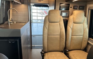 Avo-Launch, 2024 Mercedes Sprinter - King Size Bed