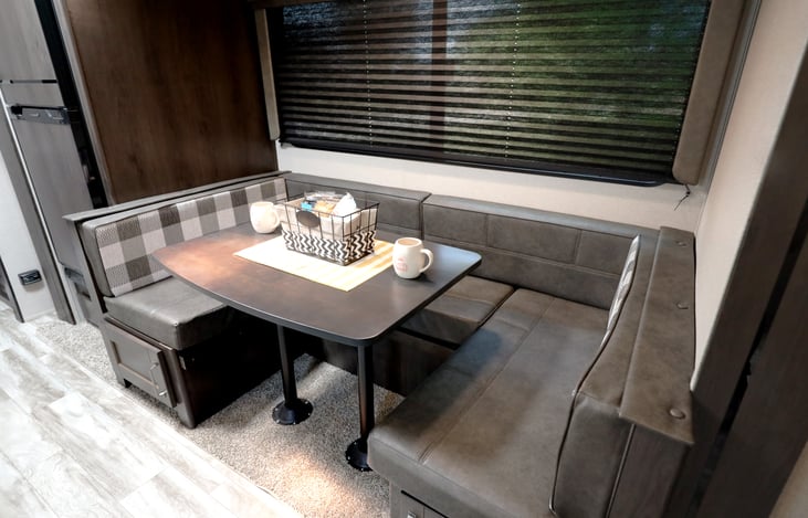 Experience "Faith" with our 2022 Grand Design Transcend Xplor 251BH located near Table Rock Lake near Branson Missouri and Lake Of The Ozarks. Thank you from us at Stone Mountain RV & Camper Rentals!