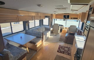 2000 Fleetwood RV Discovery 36Q