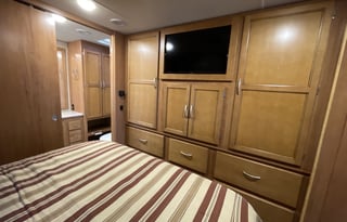 2016 Coachman Mirada Class A 35LS