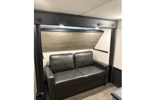 Luxury RV | Sleeps 10 | Bunkhouse & King Suite