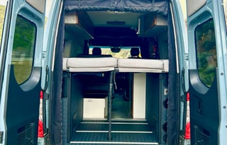 Storyteller Overland 4x4 Stealth Mode