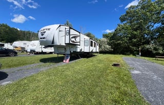 Tri-State Luxury: 5th Wheel Family Paradise