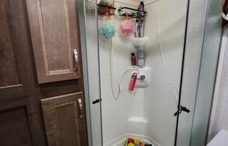 Bunkhouse!Sleeps 10, Spacious, Pet Friendly,Island