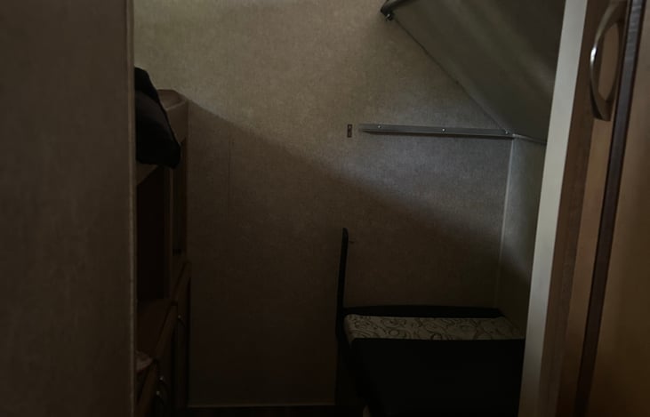 bunk room in good condition, will take more photos once slideout is out