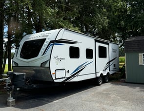 Coachmen RV Freedom Express Ultra Lite 252RBS