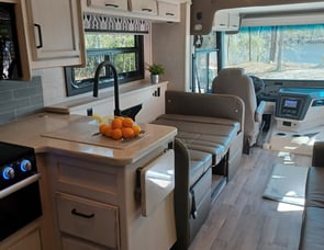 Entegra Coach Vision 27A