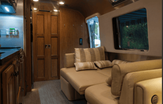 2018 Airstream Classic 33
