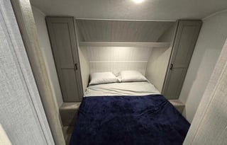 Brand New Clipper, Spacious and Clean