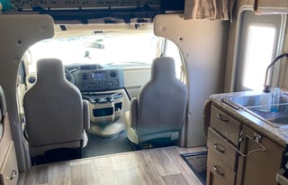 2019 Thor Motor Coach Four Winds 24F