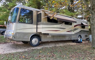 1997 Newmar Mountain Aire 4085