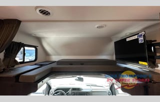 2025 Forest River RV Sunseeker LE 3250DSLE Ford