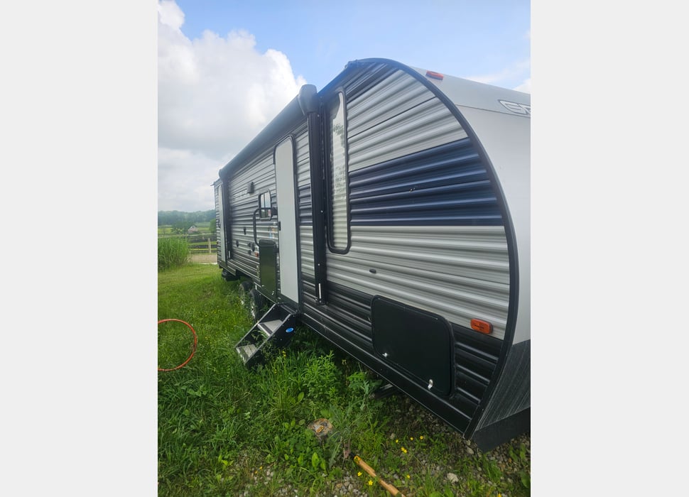 Travel Trailer rentals in Junction City