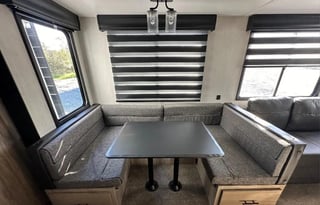 2022 Forest River Cherokee Arctic Wolf 321BH