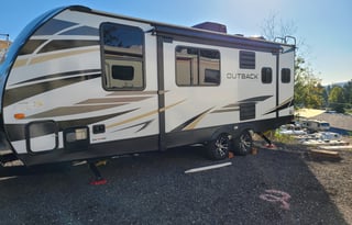 Couples Retreat RV in the OUTBACK!