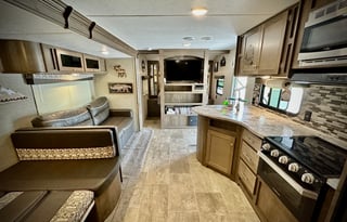 No-Hassle family RV rental, we take care of you!!!