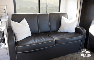 The RV Rental Factory - 2022 Sunseeker Bunkhouse