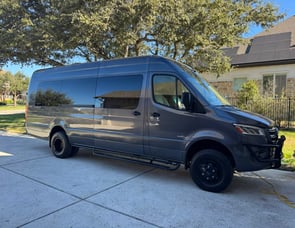 Midwest Automotive Designs Signature Custom Conversion Sprinter 9 Passenger 170 EXT