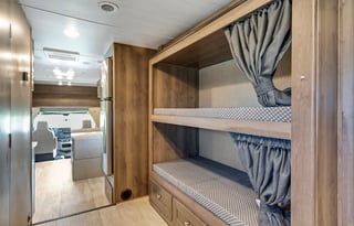 NEXIE - 2023 Nexus RV Triumph