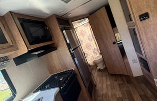 2018 StarCraft Launch 24BHS RENTAL