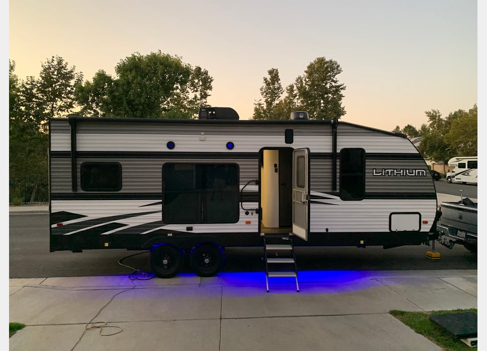 Toy Hauler rentals in Covina