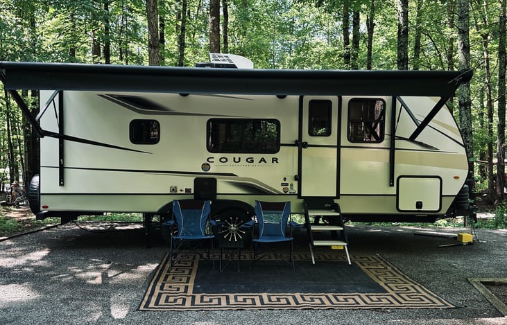 Chairs and mat provided!