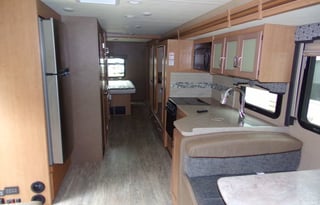 Like-New, Clean and Spacious Family-Friendly Class-A