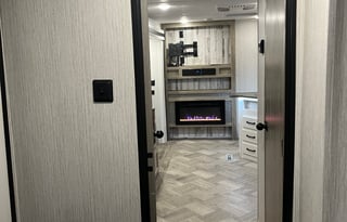 2021 Palomino Puma 32RBFQ2