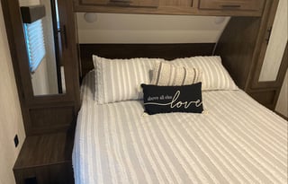 Memory Maker - Delivery & Set Up Offered Sleeps 10